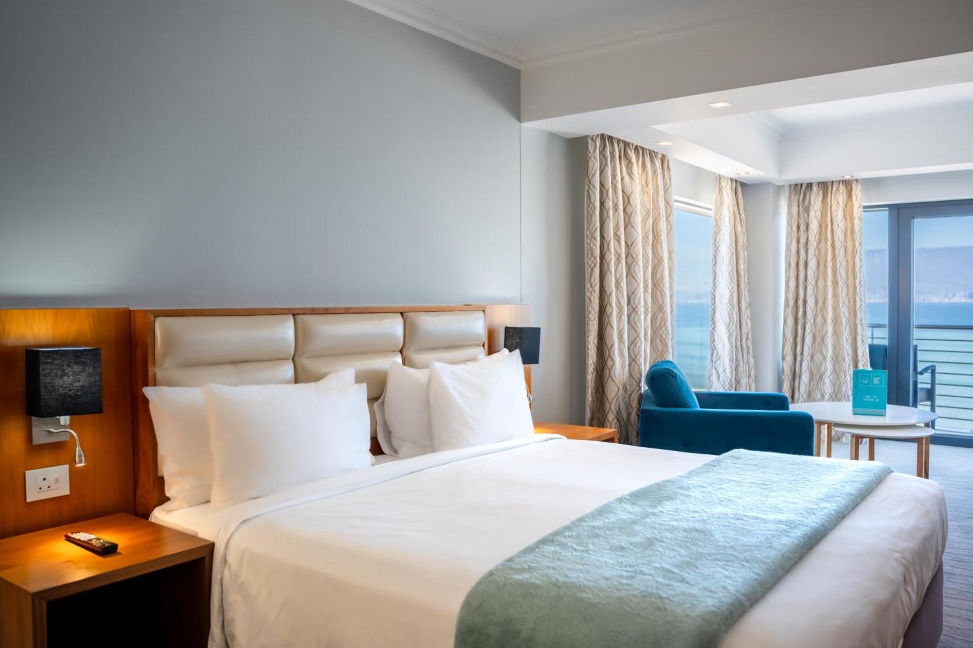 Blaauwberg Beach Hotel Bloubergstrand Eksteriør billede